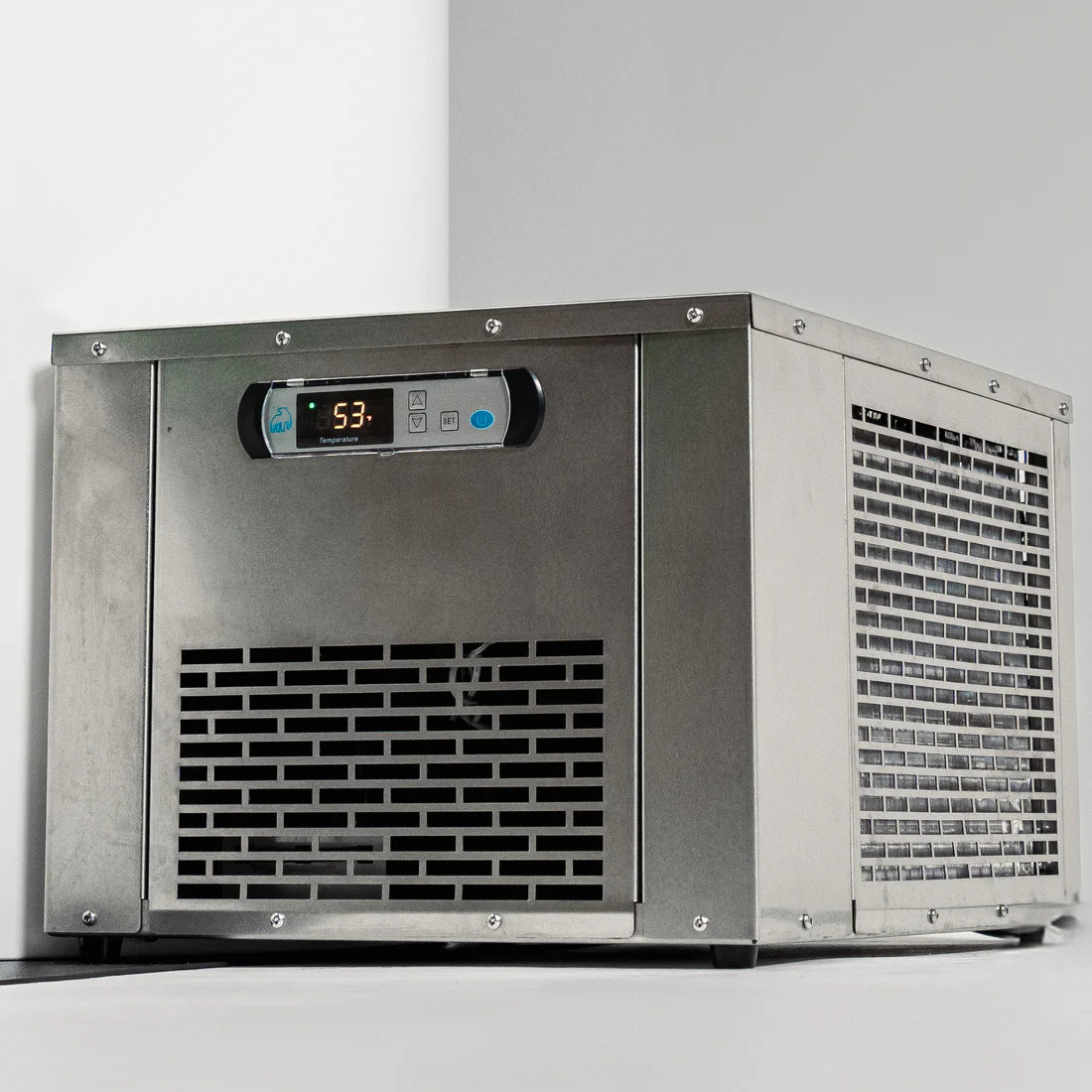 PRO CURVE CHILLER